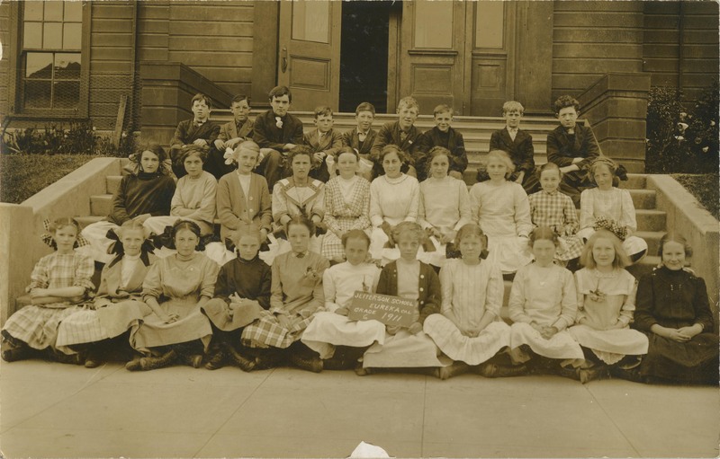 Class Photo - Golide May 15, 1911