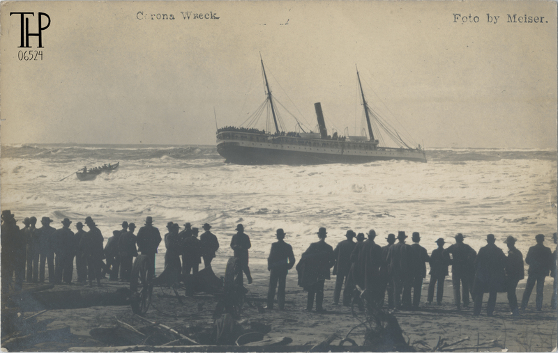 Corona Wreck - crowd on beach watches surfboat