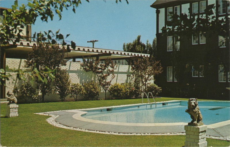EUREKA INN Pool - Hannau-Robinson Color Productions