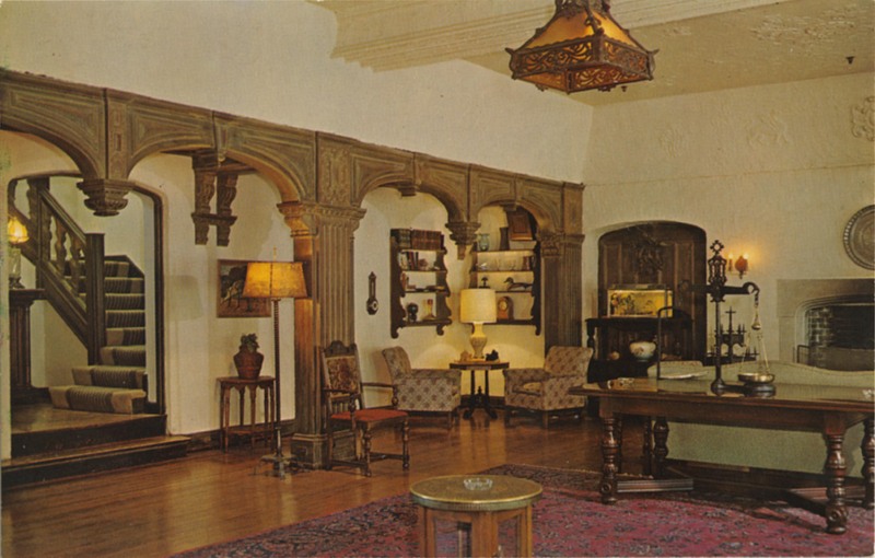 Benbow Inn - Dexter Press 49505-C