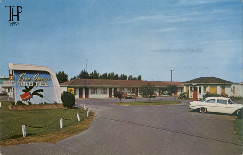 Sea Breeze Motel 2846 Broadway - Swanlund Photo Lab S32144 DS