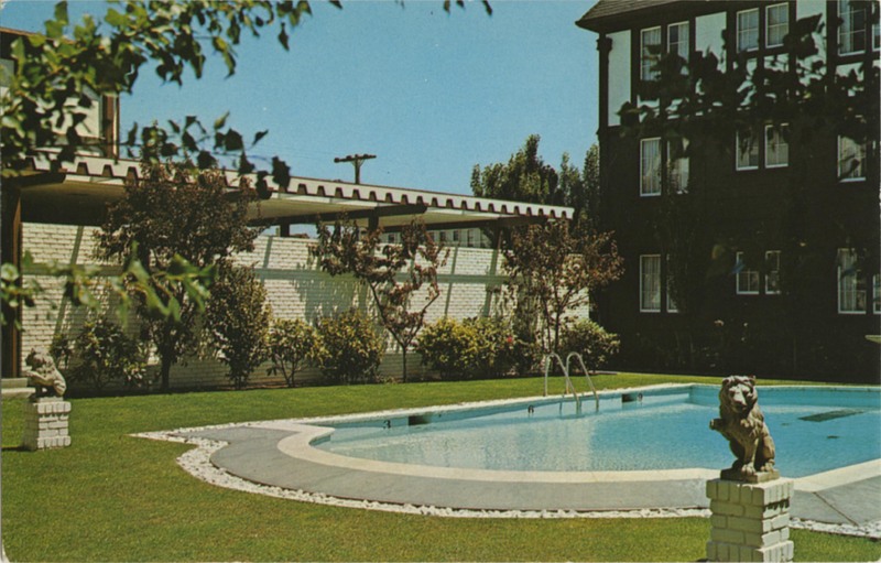 EUREKA INN pool - Hannau-Robinson Color Productions