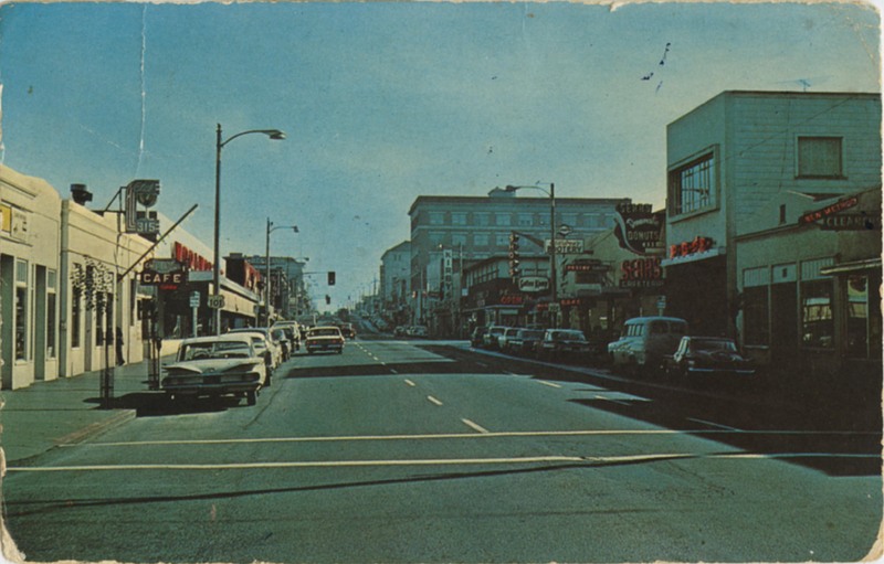 FIFTH STREET IN DOWNTOWN EUREKA - ZOOK'S NEWS AGENCY - Dexter Press