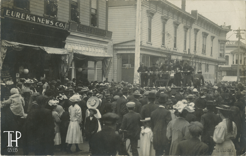 Fire Drill on F Street - Eureka - Meiser Foto