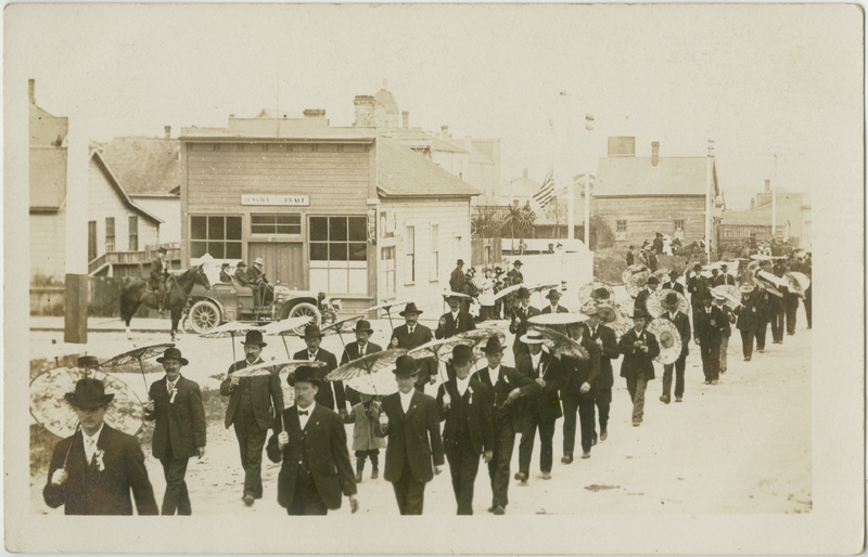 Parade - 4th & I Sts. c1910