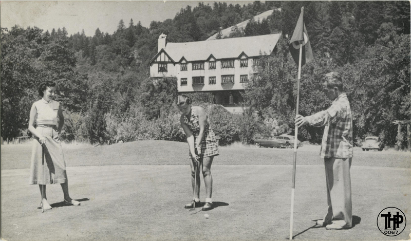 Golfing near Benbow Inn - Redwood Highway