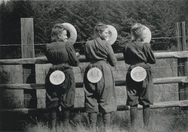 Gym Bloomer Girls c1920s - Historical Sites Society of Arcata