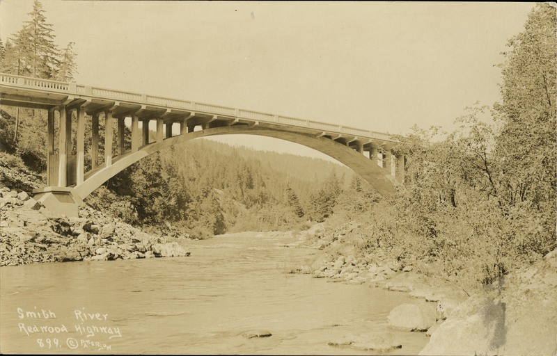 Smith River · Redwood Highway - 899 © Patterson